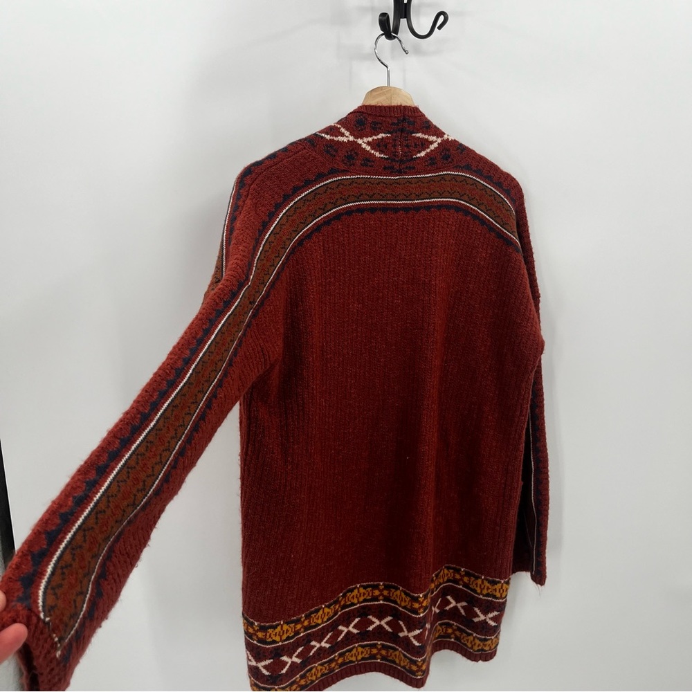 Rust Patterned Women's Sweater - Picture 11 of 12